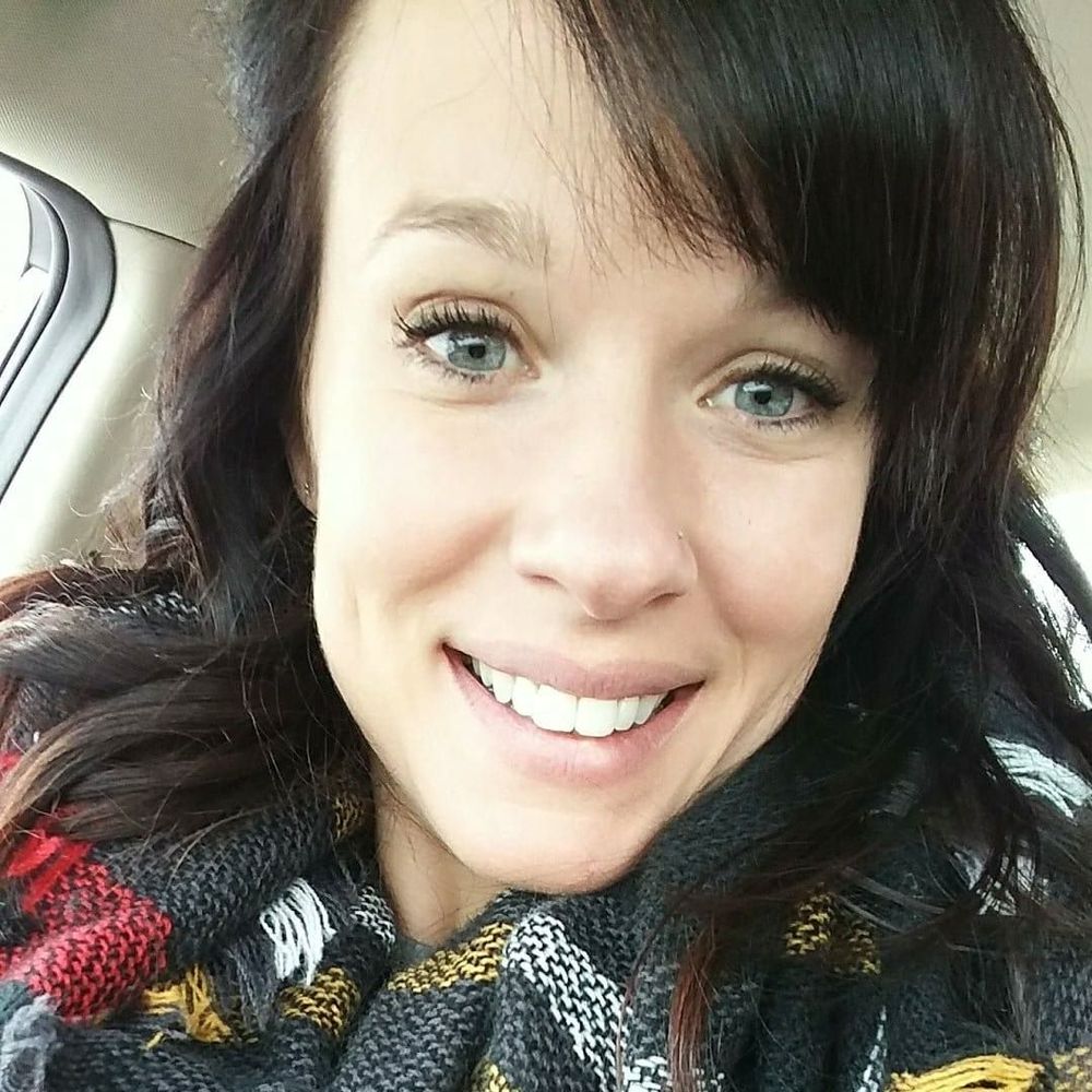 Meet your Posher, Stephanie